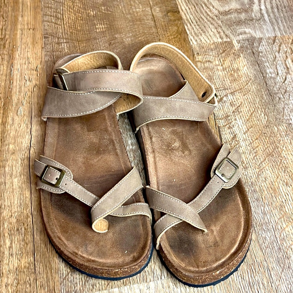 Sandals, Size 11